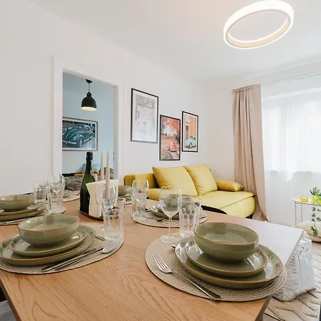 Apartman Zentrales Kaefer Apartment, Kueche, Parkplatz, Balkon Wolfsburg