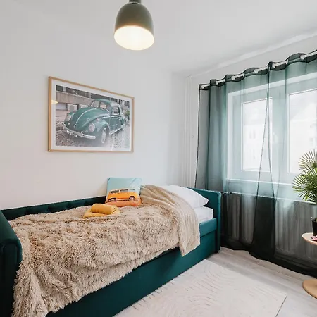 Apartman Zentrales Kaefer Apartment, Kueche, Parkplatz, Balkon