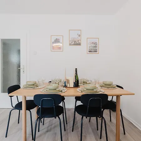 Zentrales Kaefer Apartment, Kueche, Parkplatz, Balkon Apartman Wolfsburg